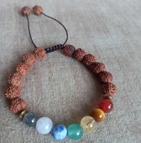 دستبند ۷ چاکرا و رودراکشا